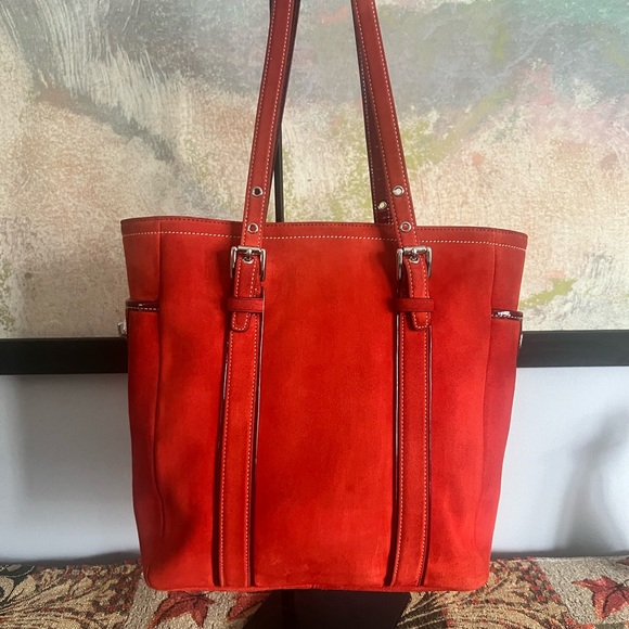 Coach Burnt Orange Suede Patent Trim Lunch Gallery Tote Bag - Picture 8 of 17